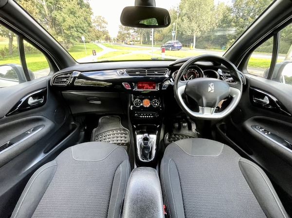 Used Citroen DS3 2013 for sale - 76334970: Photo 14
