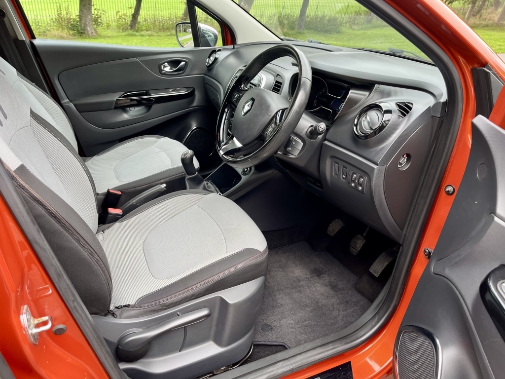 Used Renault Captur 2014 for sale - 76262685: Photo 12