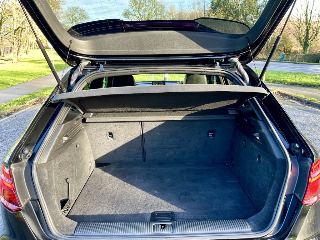 Used Audi A3 2018 for sale - 77272631: Photo 9