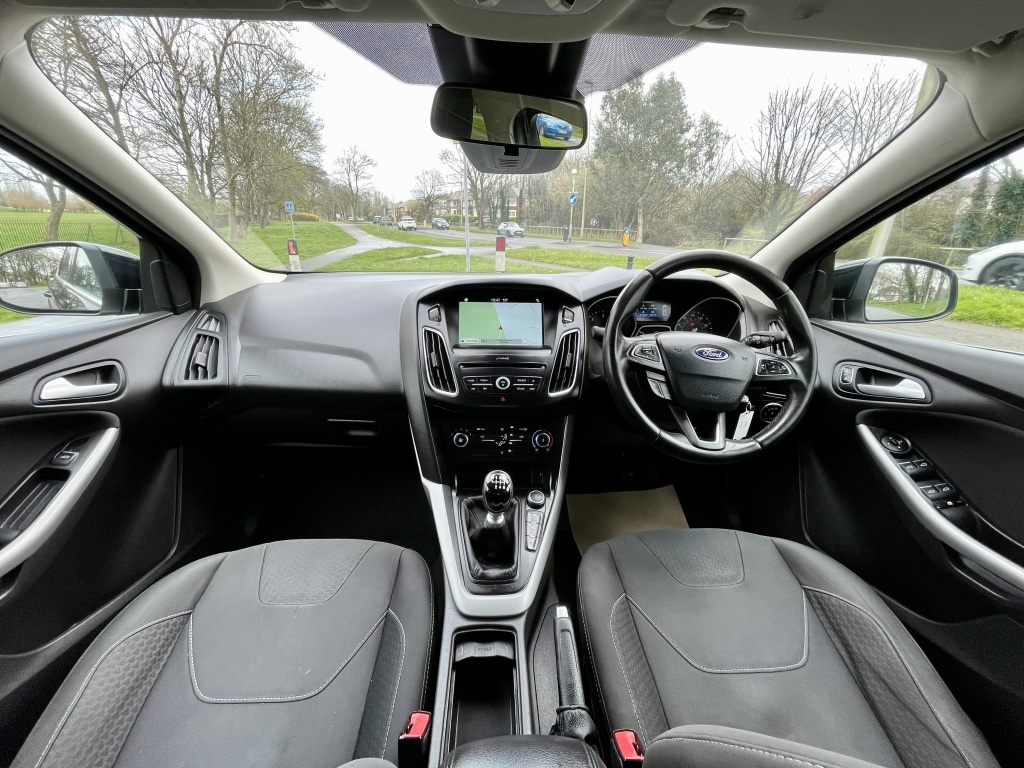 Used Ford Focus 2017 for sale - 78133106: Photo 10