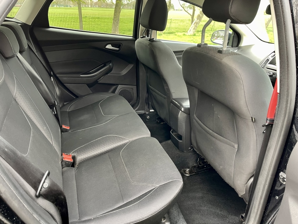 Used Ford Focus 2017 for sale - 78133106: Photo 11