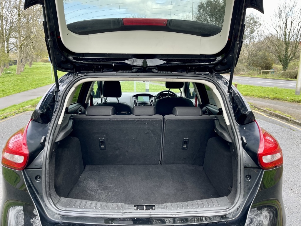 Used Ford Focus 2017 for sale - 78133106: Photo 7