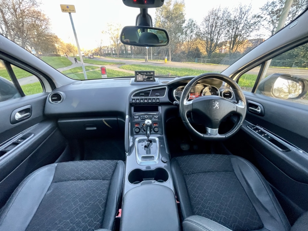 Used Peugeot 3008 2016 for sale - 76770235: Photo 14