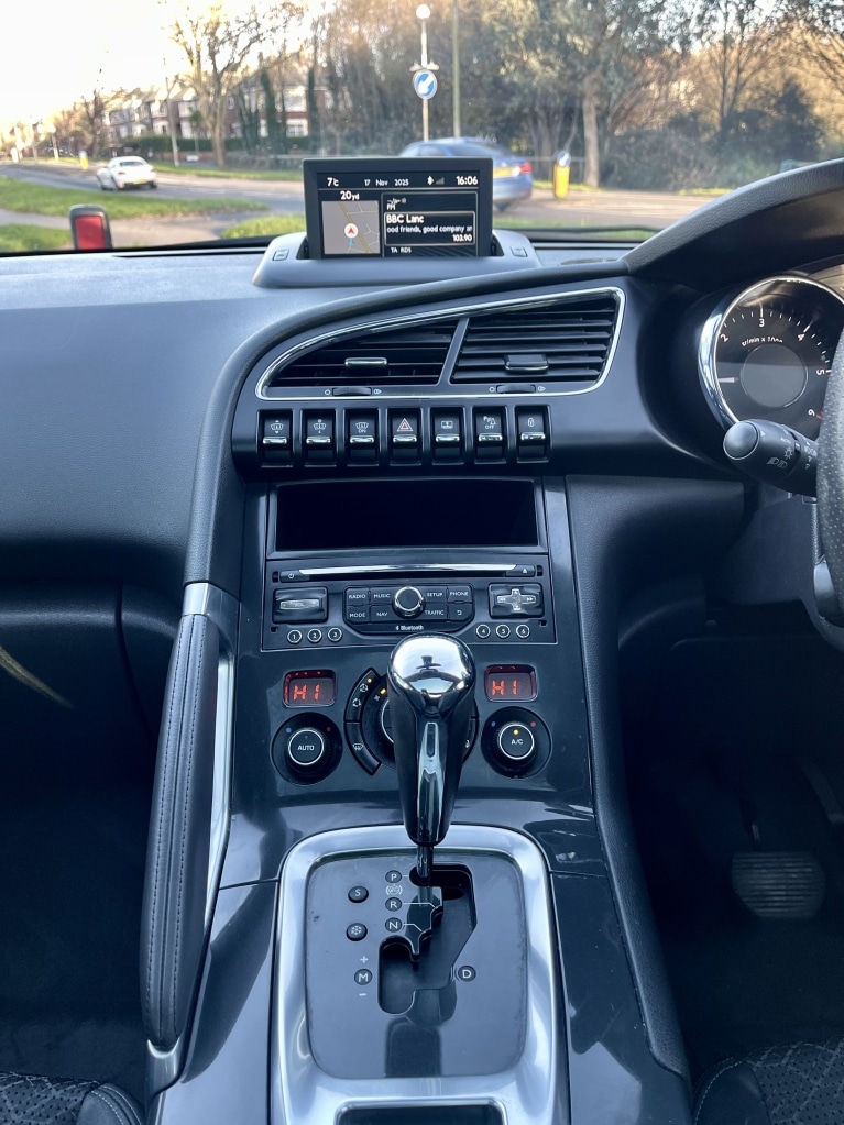 Used Peugeot 3008 2016 for sale - 76770235: Photo 15