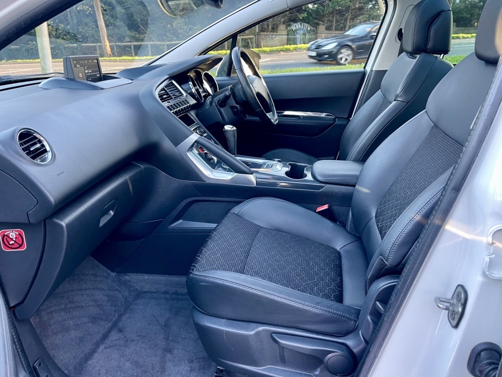 Used Peugeot 3008 2016 for sale - 76770235: Photo 16