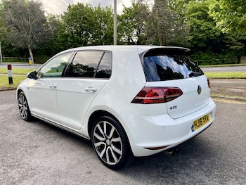 Used Volkswagen Golf 2016 for sale - 78604539: Photo