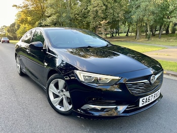 Vauxhall - Insignia