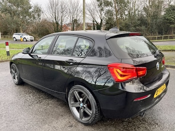 Used BMW 1 Series 2017 for sale - 77224094: Photo
