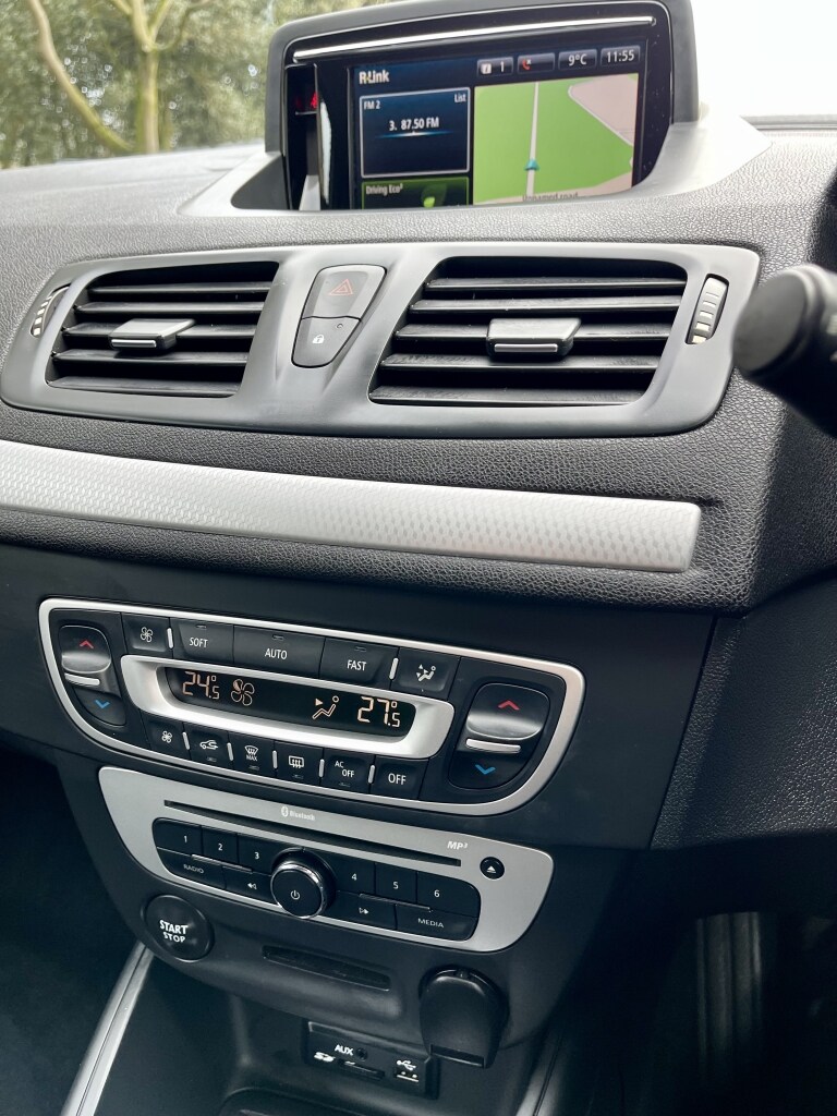 Used Renault Megane 2014 for sale - 77635975: Photo 20