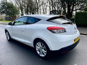 Used Renault Megane 2014 for sale - 77635975: Photo