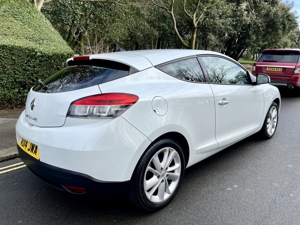 Used Renault Megane 2014 for sale - 77635975: Photo 5