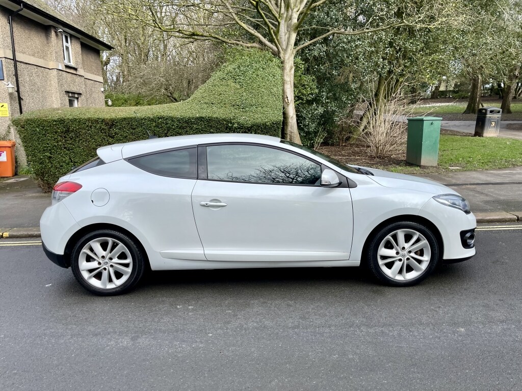 Used Renault Megane 2014 for sale - 77635975: Photo 6