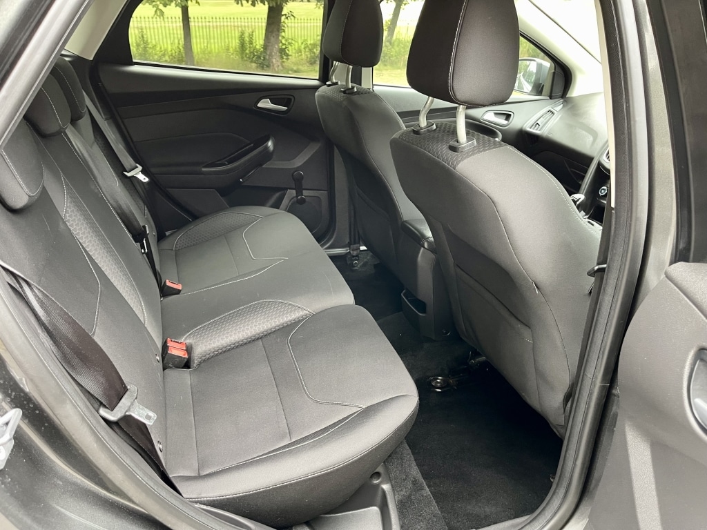 Used Ford Focus 2017 for sale - 76611155: Photo 11