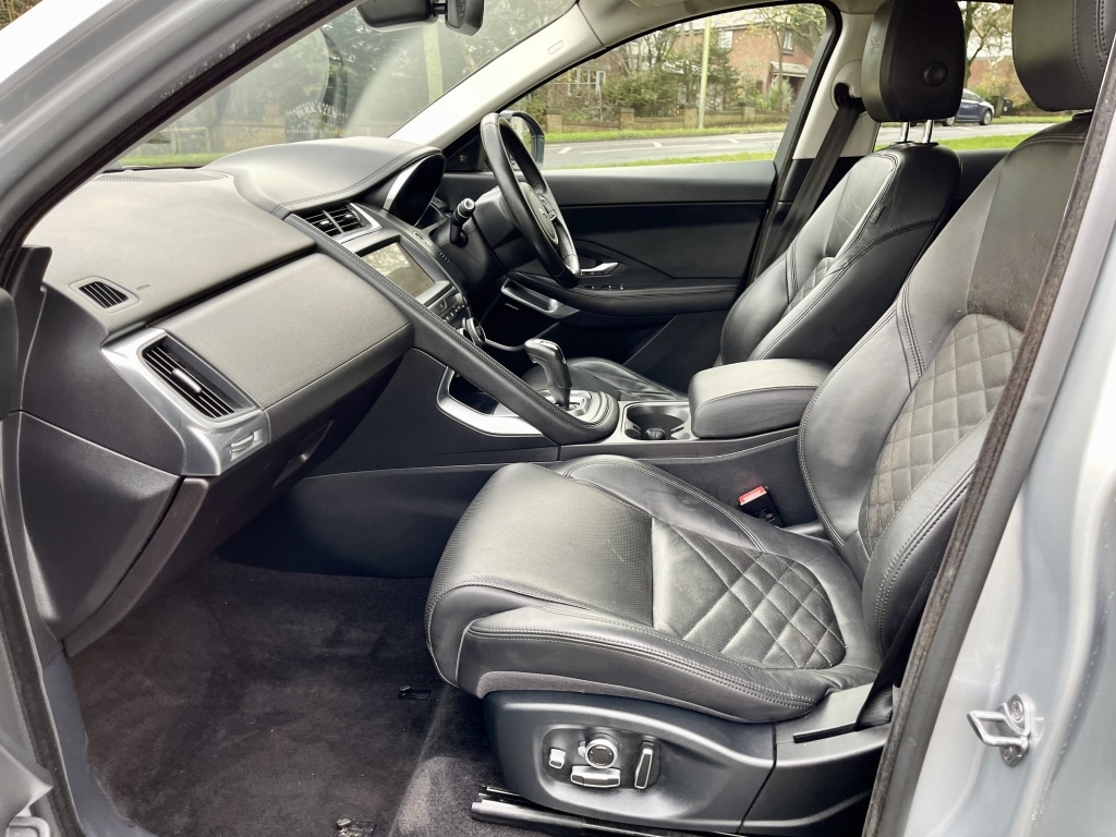 Used Jaguar E-Pace 2019 for sale - 76600187: Photo 11