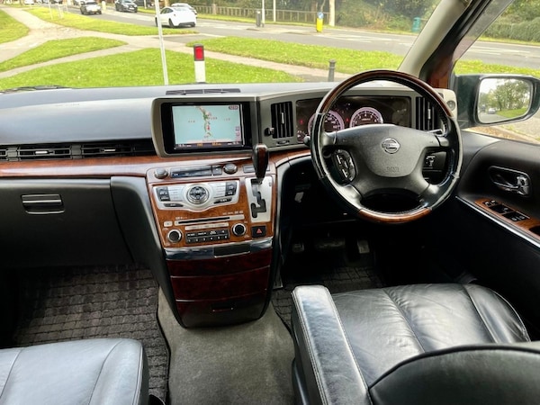 Used Nissan Elgrand 2008 for sale - 76218650: Photo 17