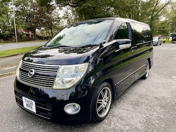 Used Nissan Elgrand 2008 for sale - 76218650: Photo 2