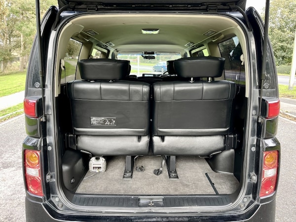 Used Nissan Elgrand 2008 for sale - 76218650: Photo 8