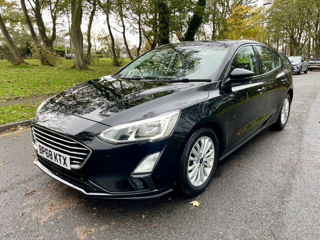 Used Ford Focus 2019 for sale - 76764069: Photo 3