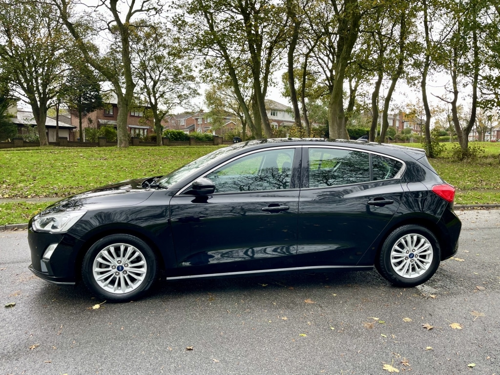 Used Ford Focus 2019 for sale - 76764069: Photo 7
