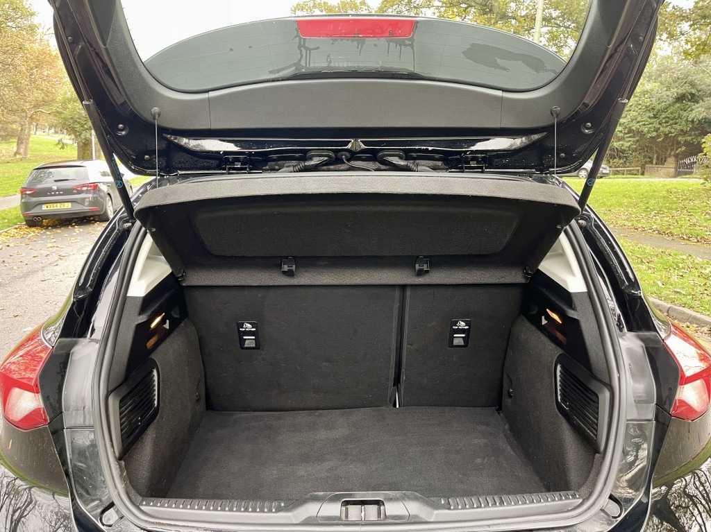 Used Ford Focus 2019 for sale - 76764069: Photo 8