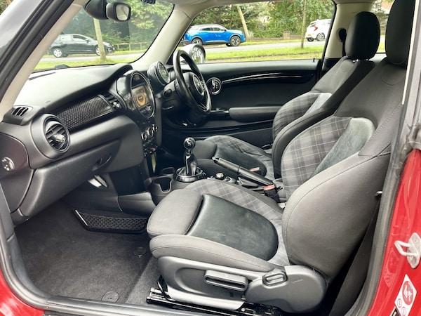 Used MINI Cooper 2015 for sale - 75376626: Photo 9