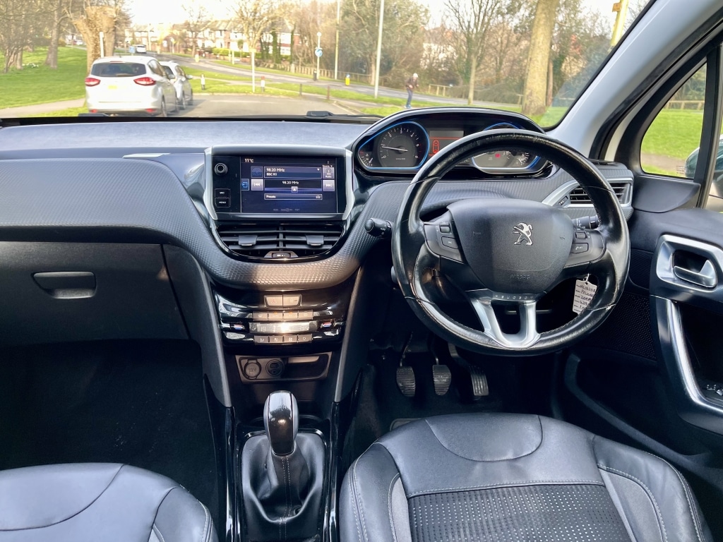 Used Peugeot 2008 2016 for sale - 77977346: Photo 10