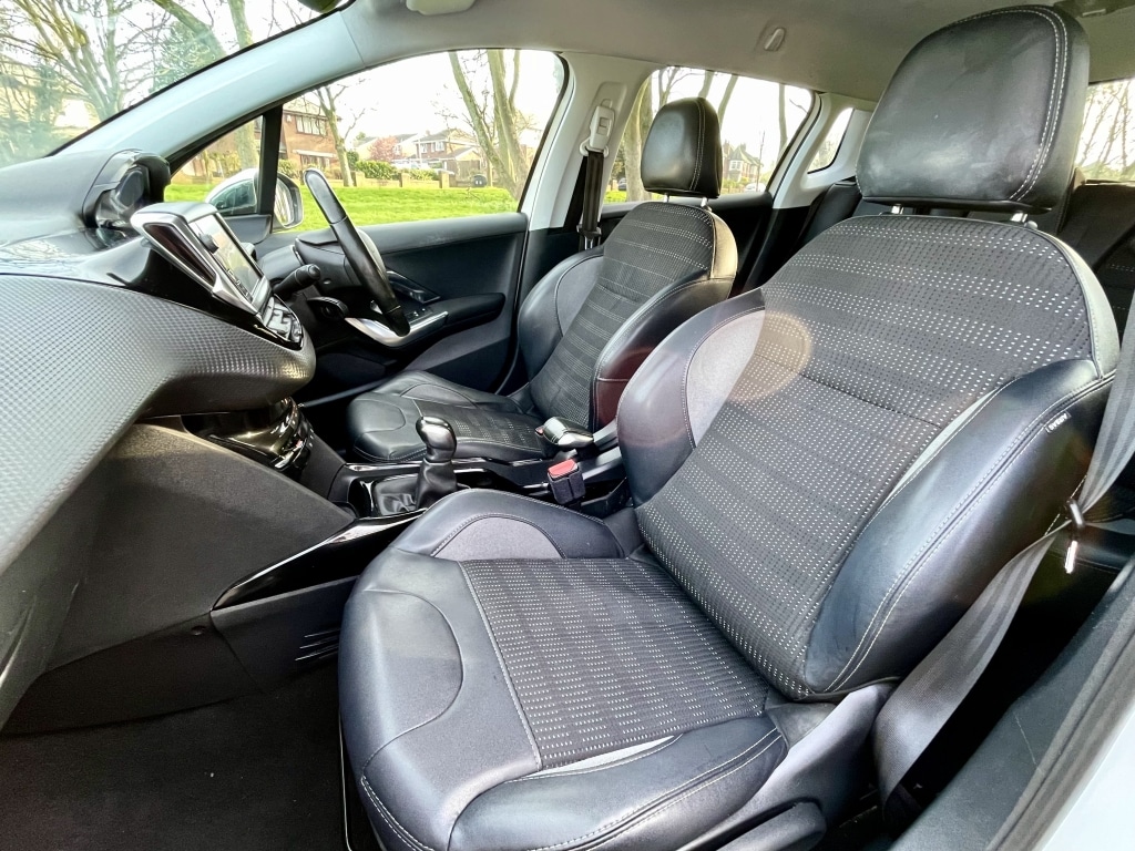 Used Peugeot 2008 2016 for sale - 77977346: Photo 18