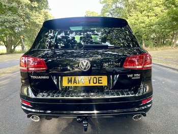 Used Volkswagen Touareg 2014 for sale - 79495612: Photo