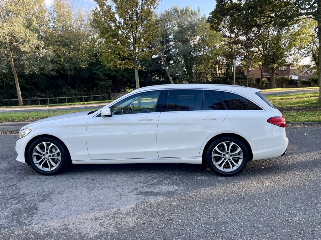 Used Mercedes-Benz C Class 2015 for sale - 76403515: Photo 7