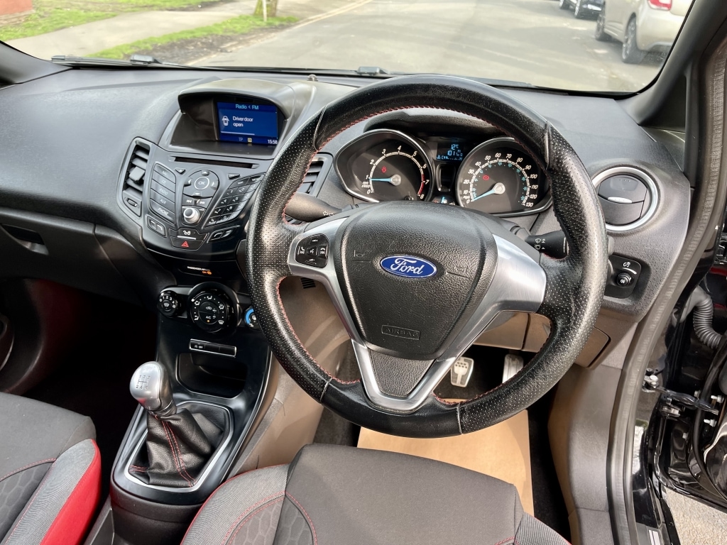 Used Ford Fiesta 2016 for sale - 77968940: Photo 17