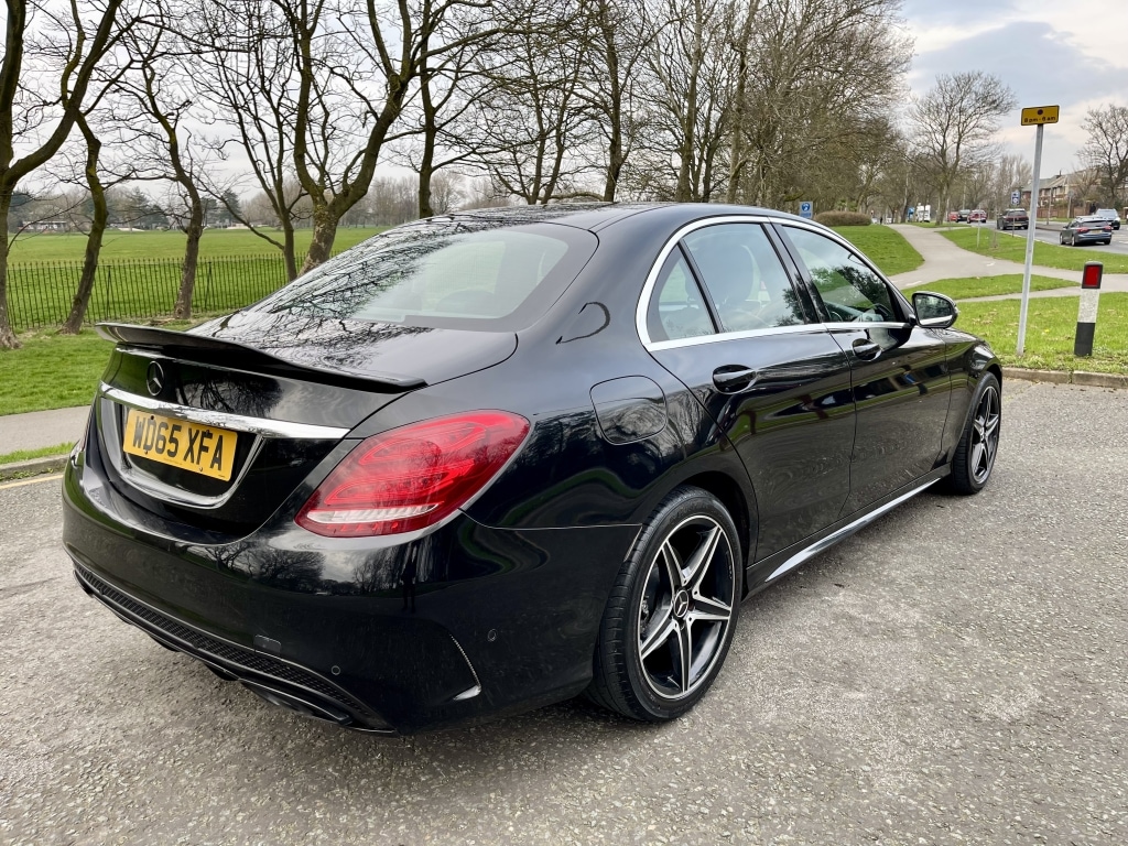 Used Mercedes-Benz C Class 2015 for sale - 77766851: Photo 4