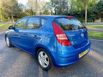 Used Hyundai i30 2009 for sale - 78460101: Photo