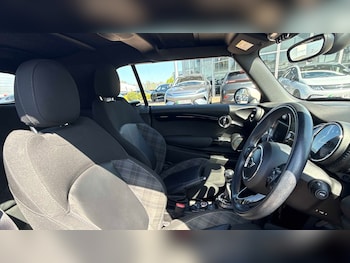 Used MINI Convertible 2017 for sale - 78365698: Photo