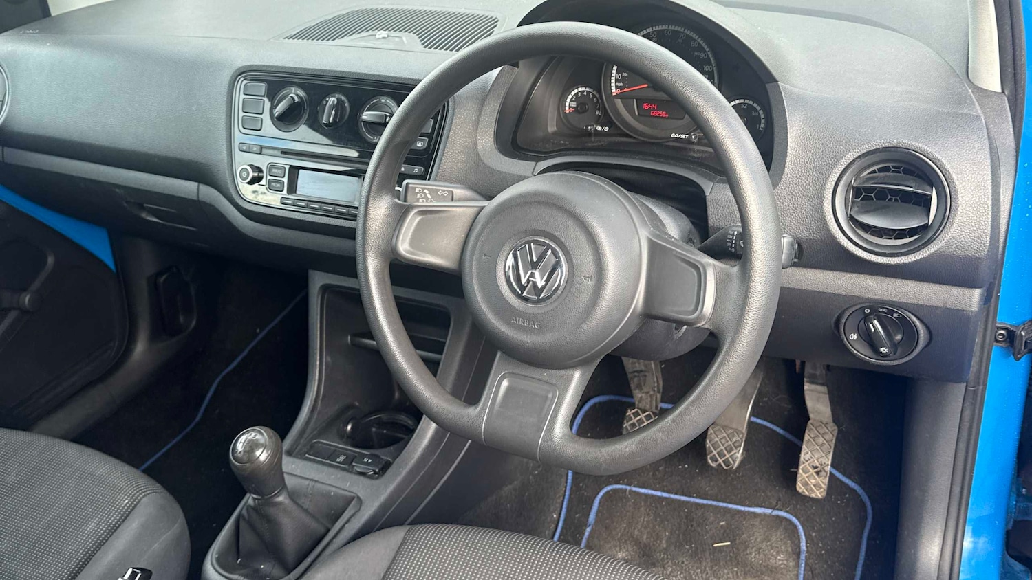 Used Volkswagen up! 2014 for sale - 78187800: Photo 8