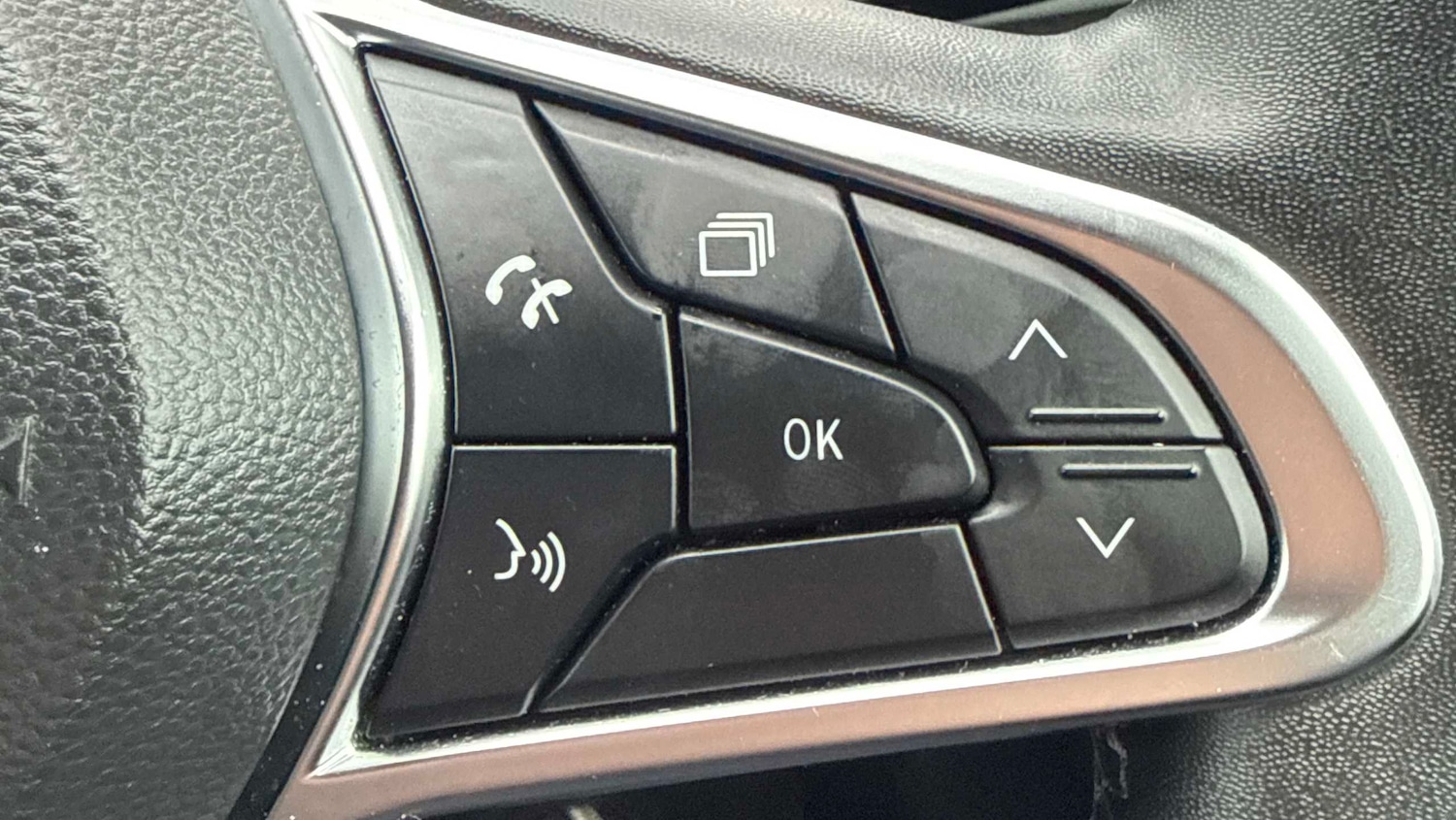 Used Renault Zoe 2023 for sale - 77397934: Photo 18