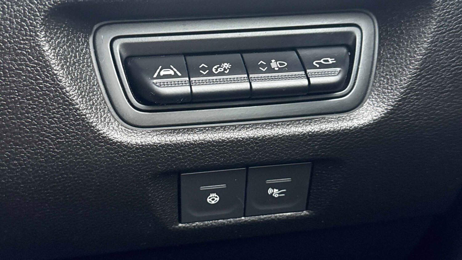 Used Renault Zoe 2023 for sale - 77397934: Photo 24