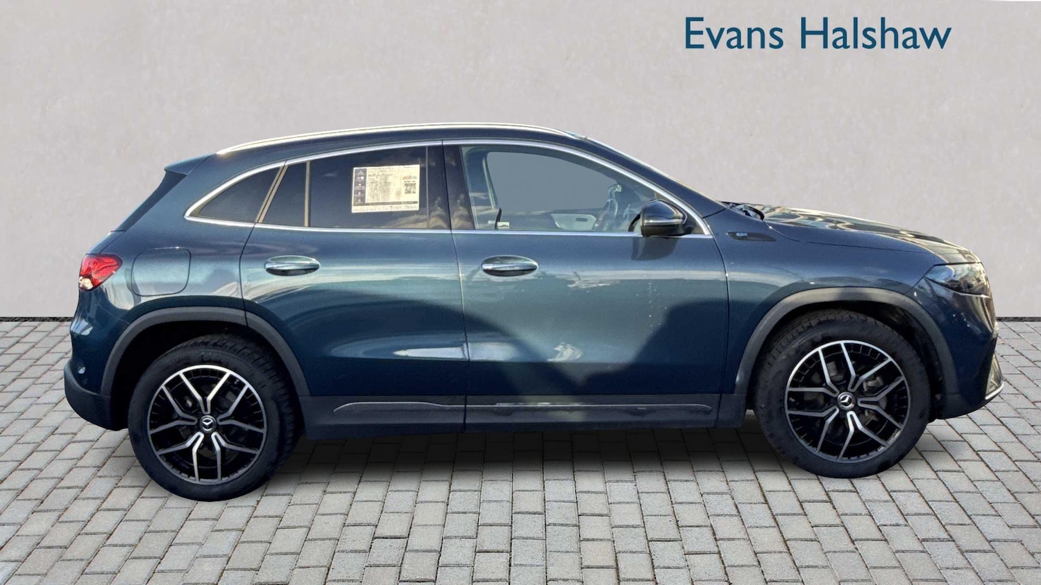 Used Mercedes-Benz EQA 2021 for sale - 77194508: Photo 2