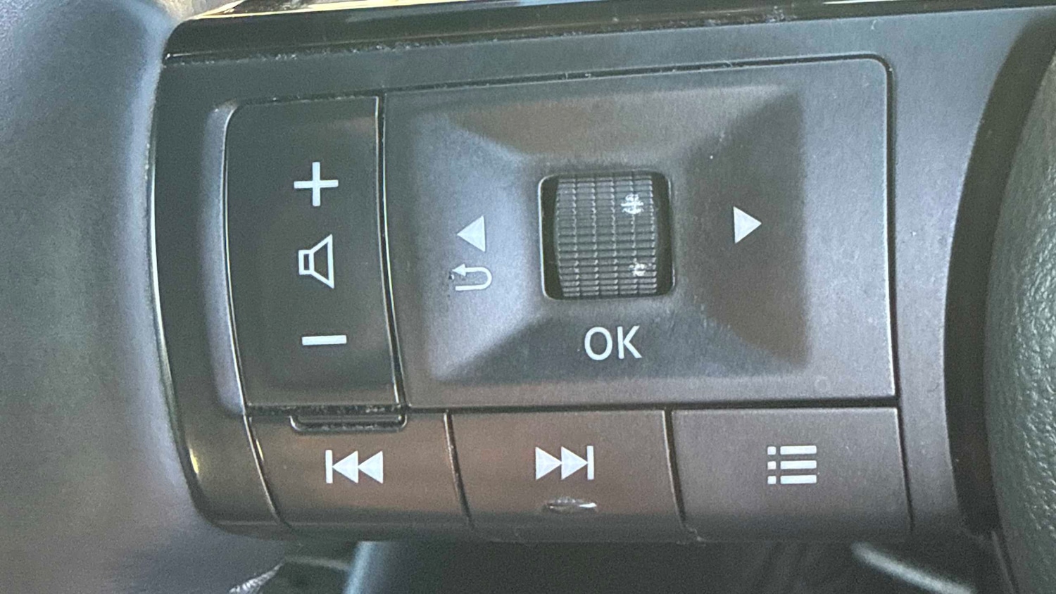 Used Nissan Qashqai 2022 for sale - 77740773: Photo 13