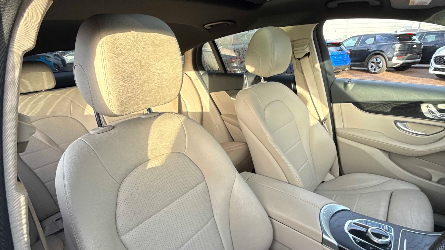 Used Mercedes-Benz GLC 2019 for sale - 77194726: Photo 10