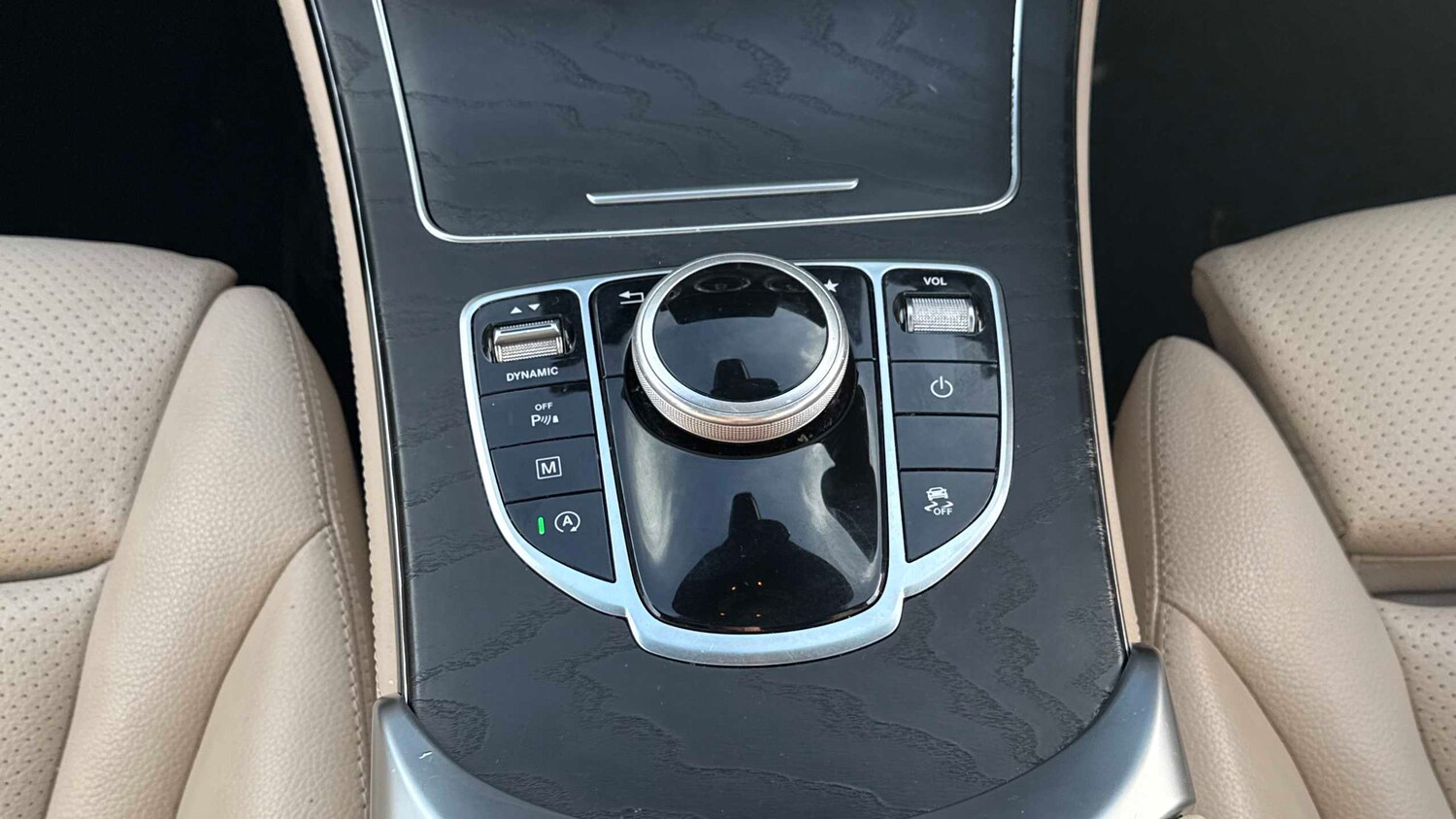 Used Mercedes-Benz GLC 2019 for sale - 77194726: Photo 23