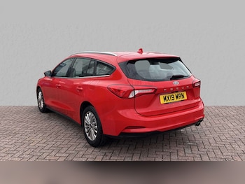Used Ford Focus 2019 for sale - 76156277: Photo 3
