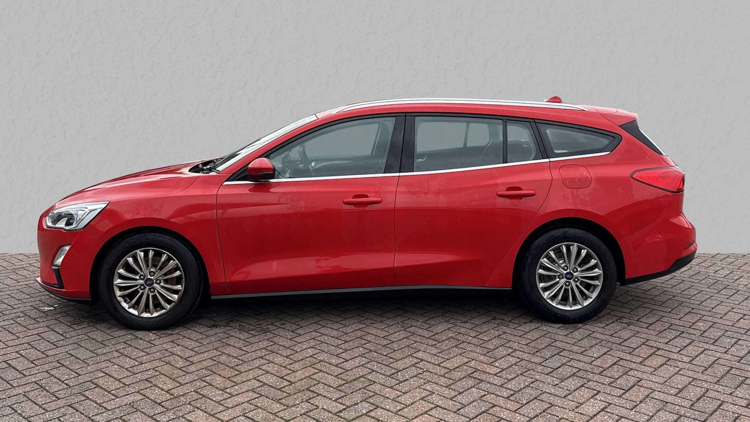 Used Ford Focus 2019 for sale - 76156277: Photo 4