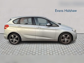 Used BMW 2 Series 2015 for sale - 77194499: Photo