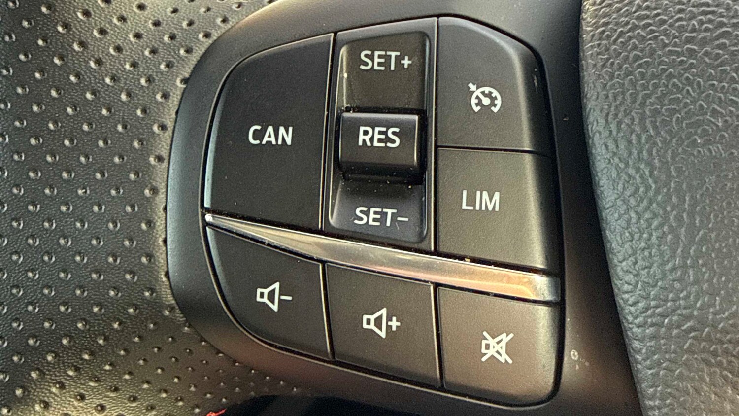 Used Ford Puma 2023 for sale - 77194527: Photo 28