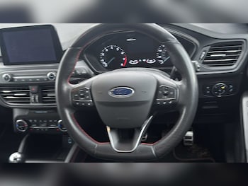 Used Ford Focus 2020 for sale - 77194536: Photo