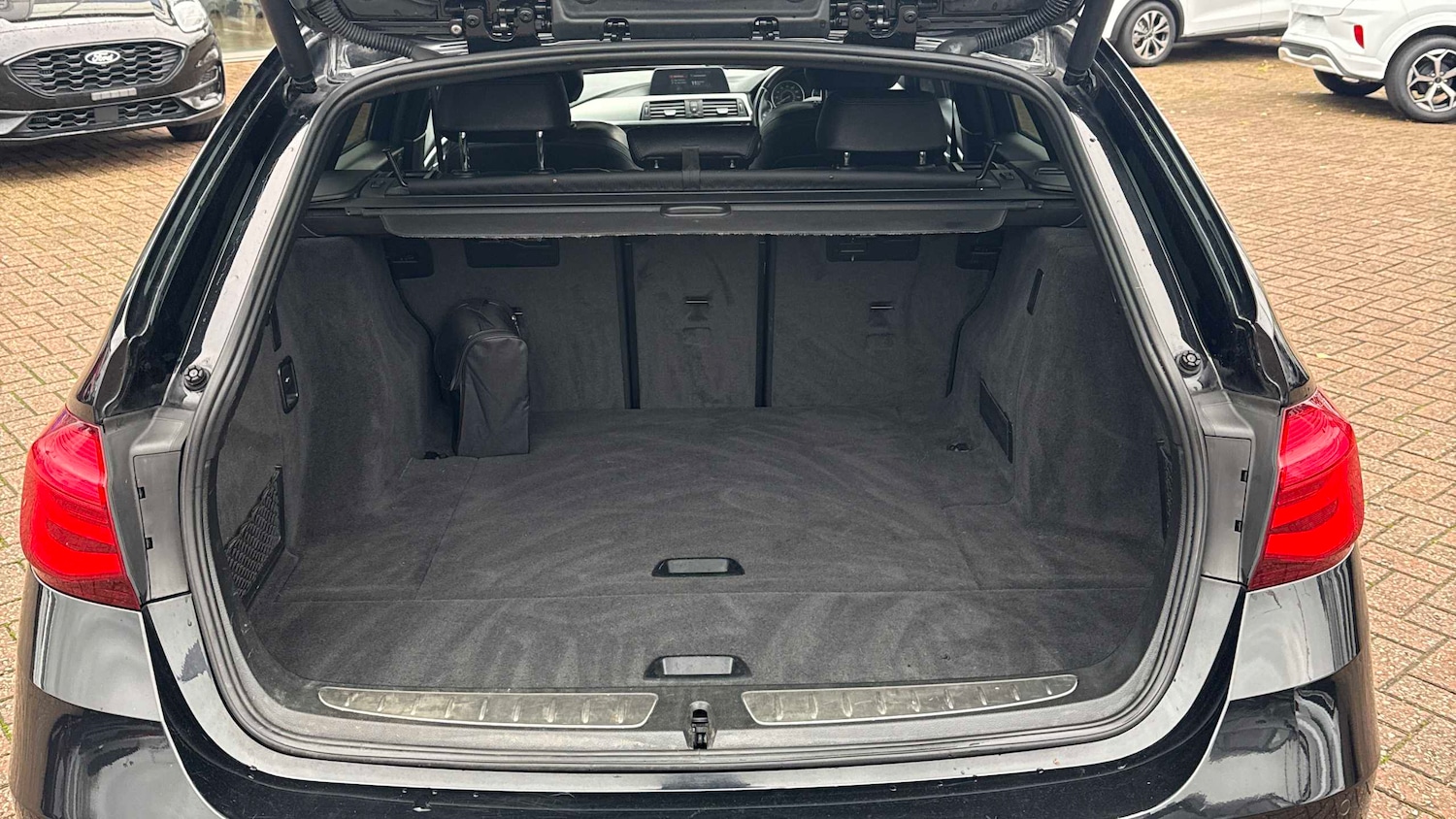 Used BMW 3 Series 2019 for sale - 77194702: Photo 16