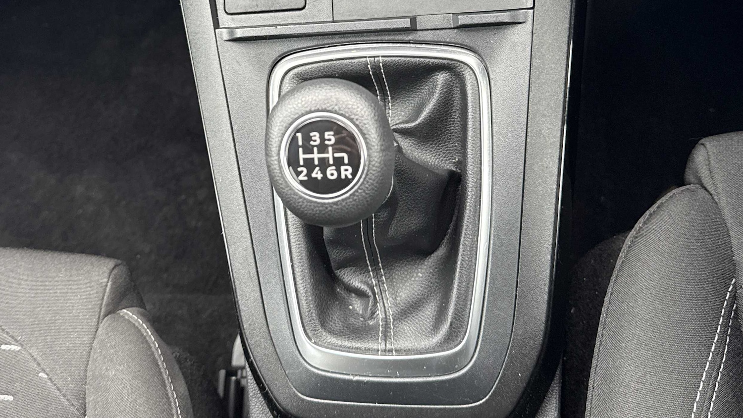 Used Ford Puma 2024 for sale - 75968204: Photo 31
