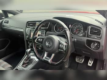 Used Volkswagen Golf 2017 for sale - 79702458: Photo