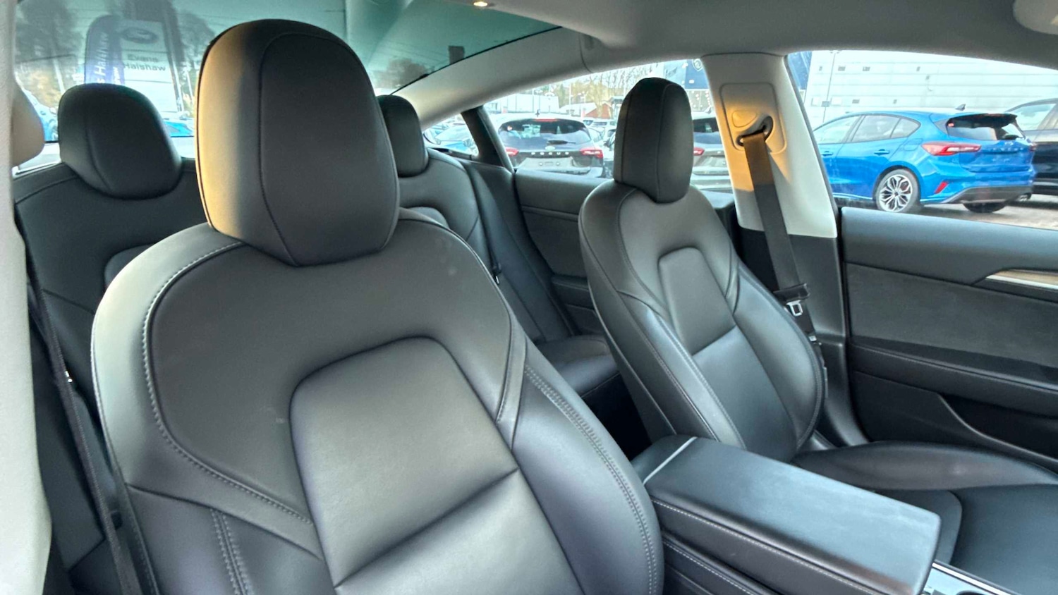 Used Tesla Model 3 2021 for sale - 76827609: Photo 6