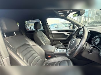 Used Volkswagen Touareg 2019 for sale - 79467058: Photo
